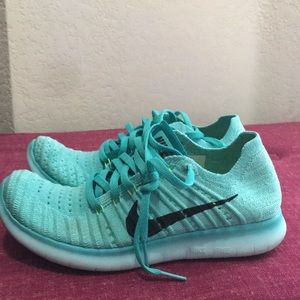 Free run flyknit